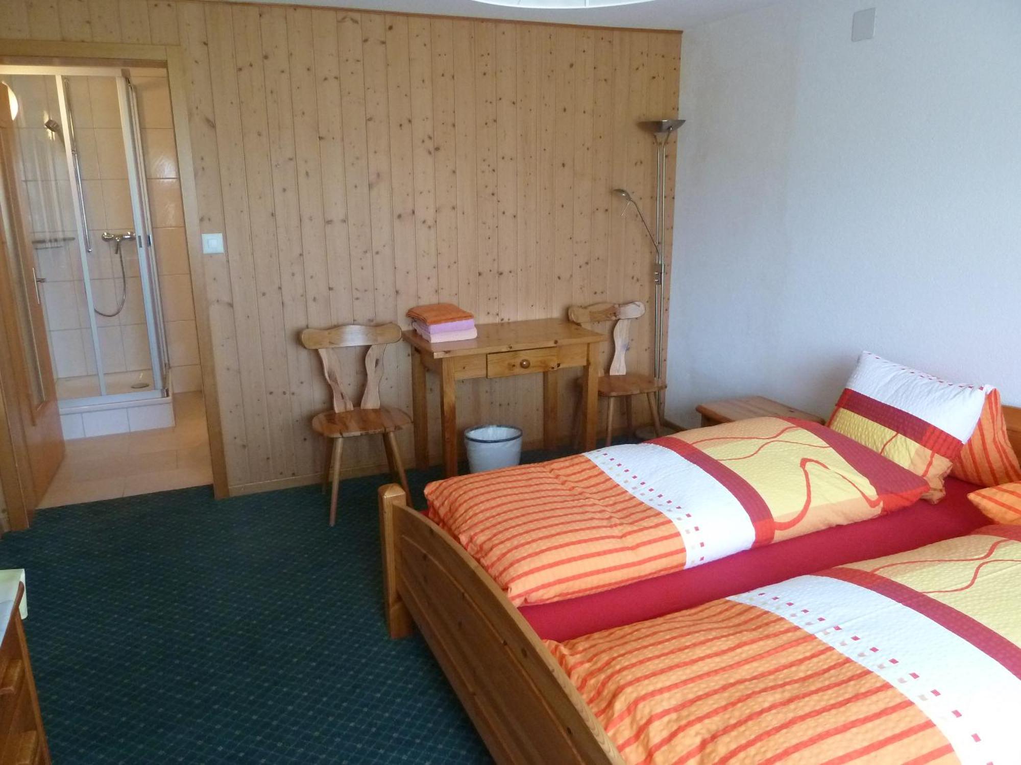 Hotel Restaurant Sunnmatt Aeschi Bei Spiez Ngoại thất bức ảnh
