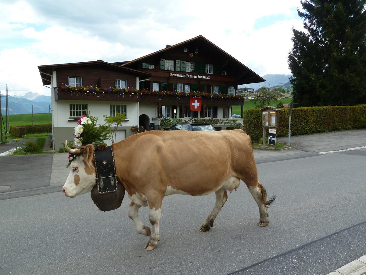Hotel Restaurant Sunnmatt Aeschi Bei Spiez Ngoại thất bức ảnh